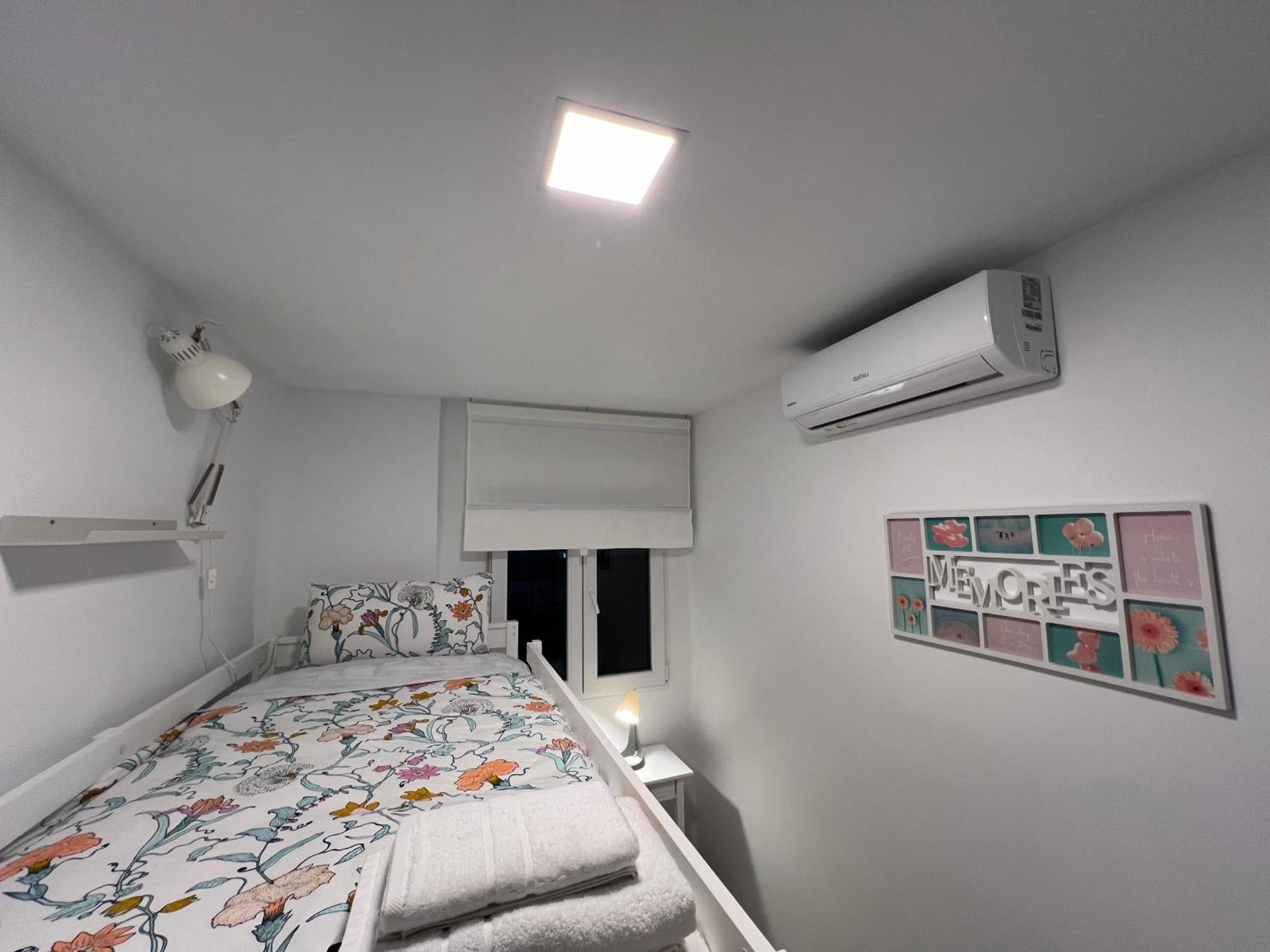Nuestro Rincon Del Centro Historico Especial Grupos Terraza Parking Gratis 02 Apartment Málaga Exterior foto