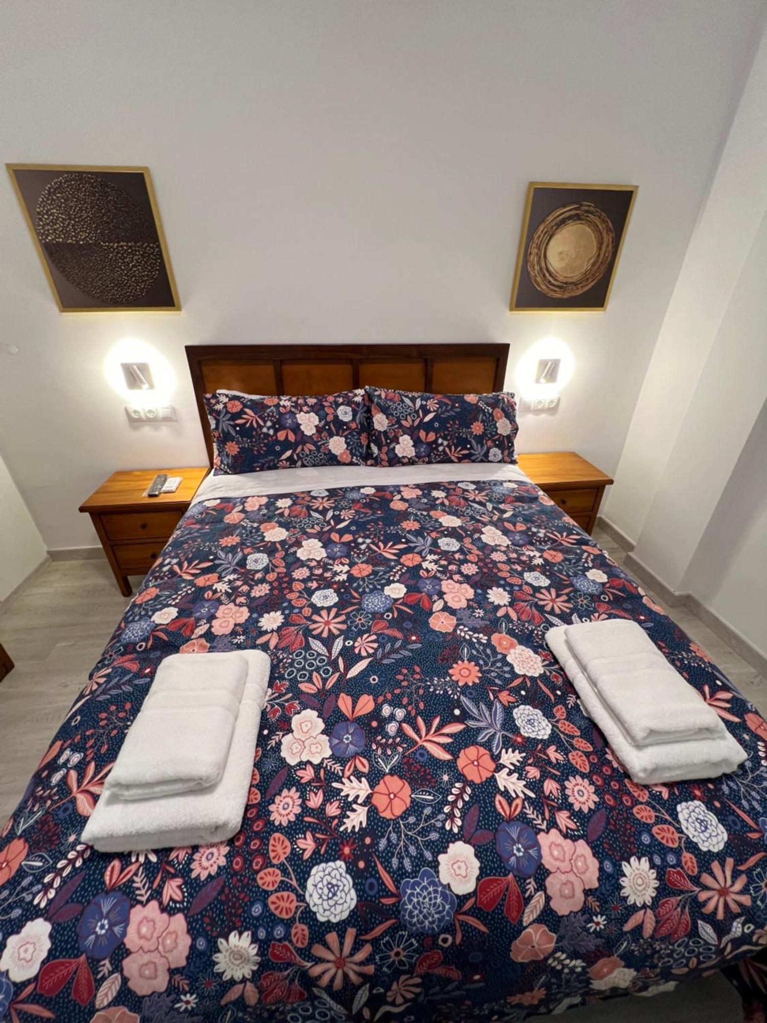 Nuestro Rincon Del Centro Historico Especial Grupos Terraza Parking Gratis 02 Apartment Málaga Exterior foto